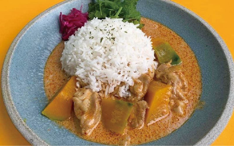 北海道カボチャと鴨肉のマッサマンカレー